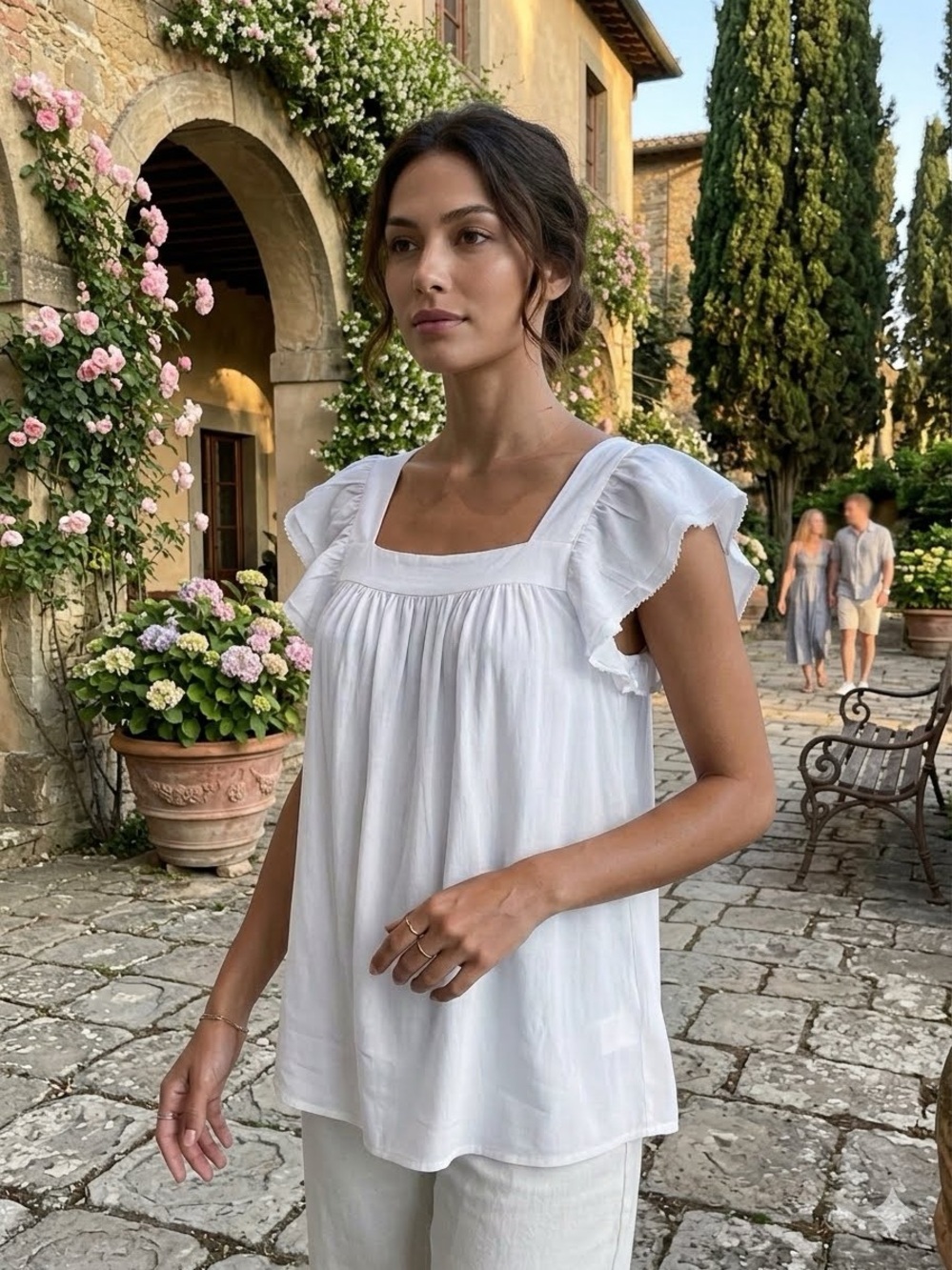 Chaser White Ruffled Square-Neck Flutter Sleeve Blouse